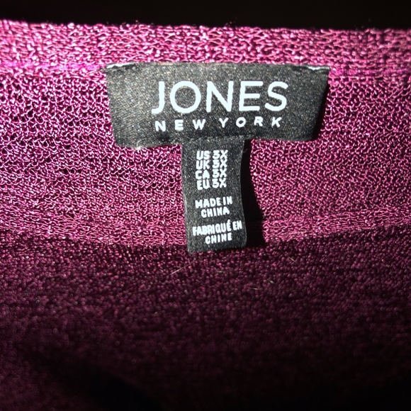 Top - Picture 3 of 3